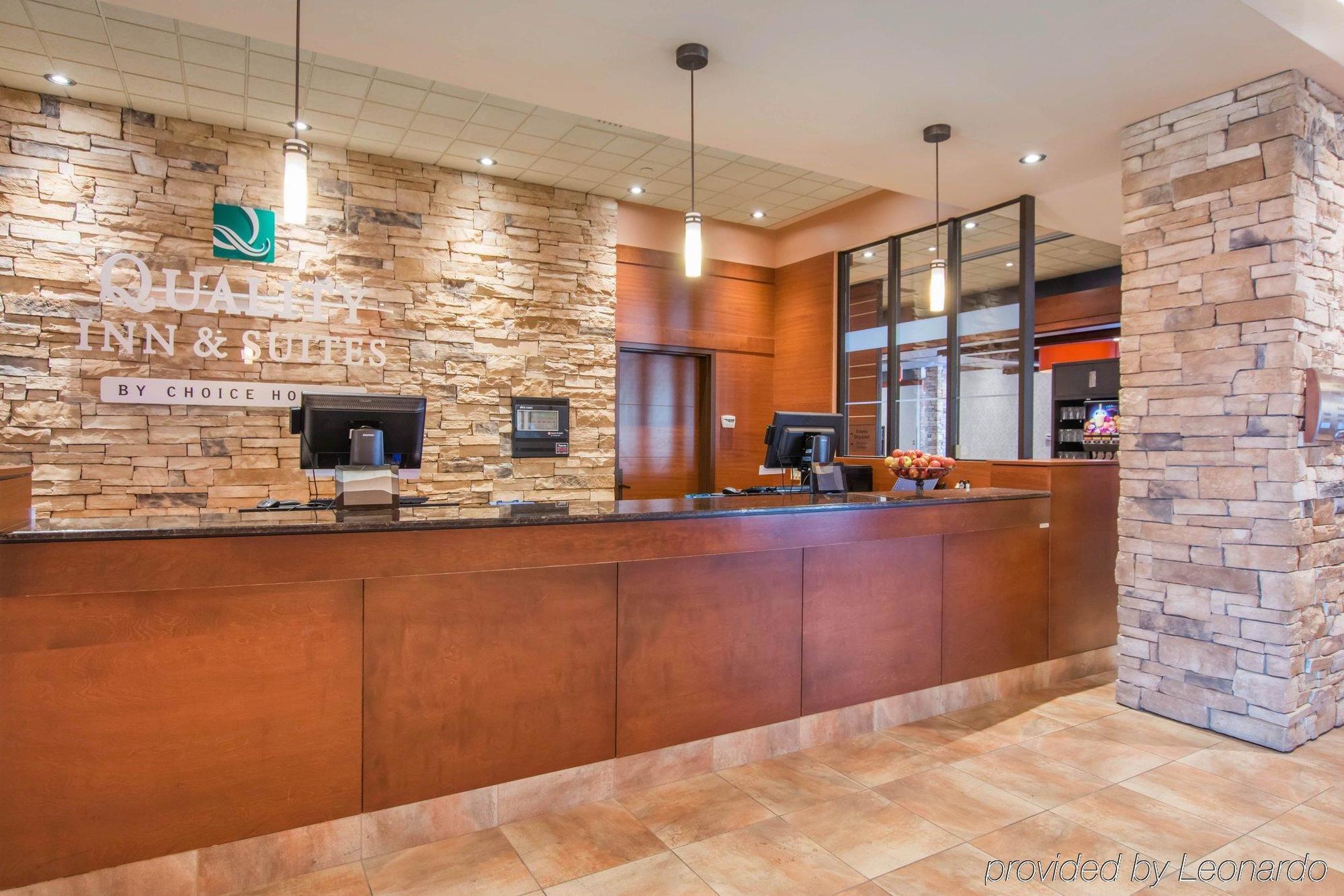 Quality Inn&suites 4*